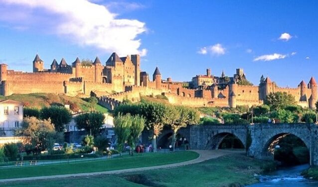 Privatjet mieten nach Carcassonne