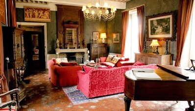 Gourmet-Eskapade per Hubschrauber in der Region Rhône-Alpes mit Château D’origny und La Maison Troisgros