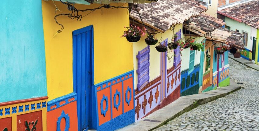 Bogota: Anmietung eines Privatjets