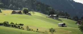 Paris - Gstaad: Privatjet mieten 