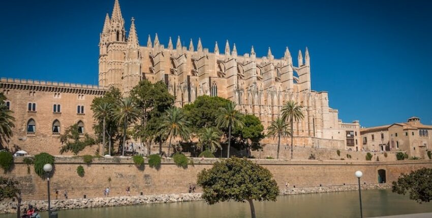 Balearische Inseln: Privatjet mieten 
