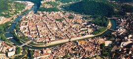 Mieten Sie einen Privatjet von/nach Mende Brenoux