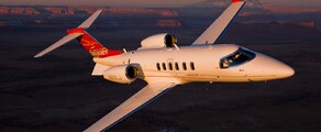 LEARJET 40 XR: Privatjet mieten