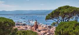 Salon Eyguieres : Privatjet mieten