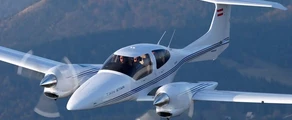 DIAMOND DA 42 TWIN STAR : Privatjet mieten