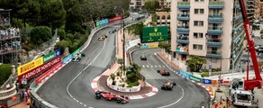 Fürstentum Monaco: Privatjet und Hubschrauber mieten