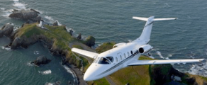 HAWKER 400 XP: Privatjet mieten