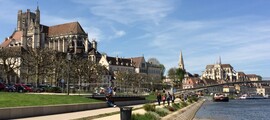 Evreux Fauville : Privatjet mieten