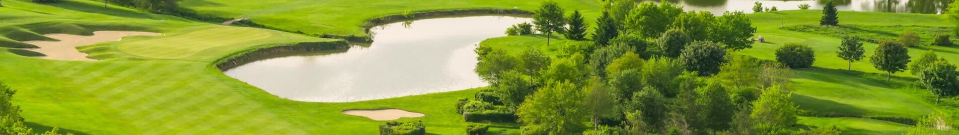 Einen Hubschrauber mieten: Château Hotel golf de Chailly in Burgund