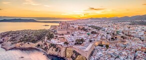 Neapel - Ibiza : privatjet mieten