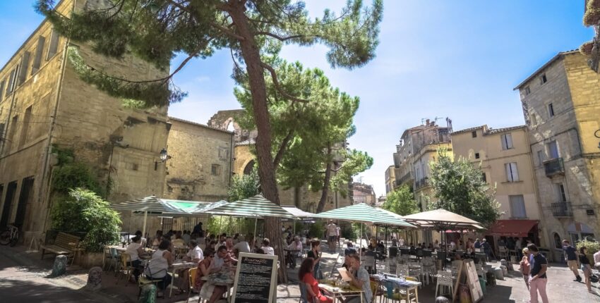 Paris - Montpellier: Privatjet mieten