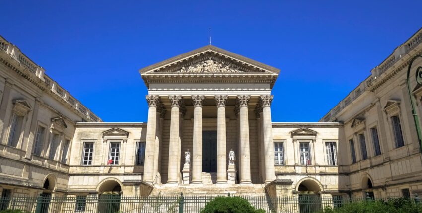 Paris - Montpellier: Privatjet mieten