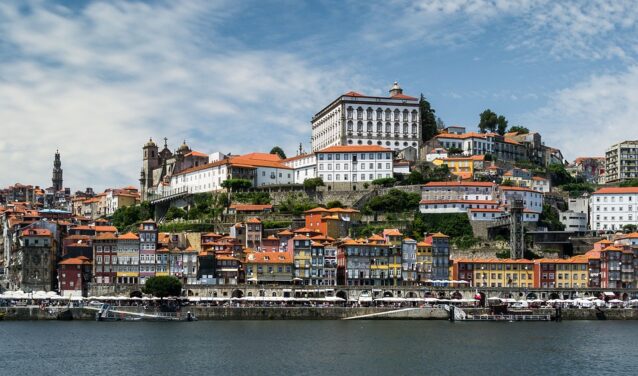Privatjet mieten nach Porto