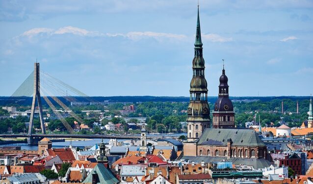 Privatjet und Hubschrauber mieten nach Riga