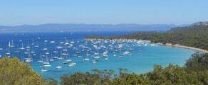 Privatjet und Hubschrauber mieten nach Porquerolles