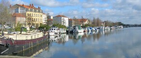 Roanne: Privatjet mieten 