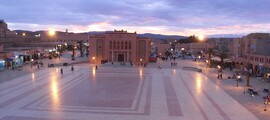 Privatjet und Hubschrauber in Meknes mieten