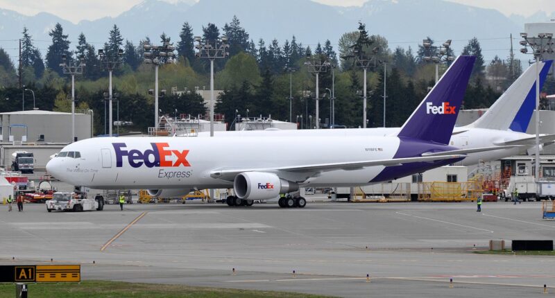 Location avion cargo Boeing 767-300F FedEx