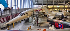Exeter: Privatjet mieten 