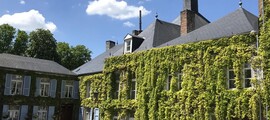 Mieten Sie einen Privatjet von/nach Flandern – Kortrijk