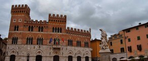 Grosseto: Privatjet mieten 