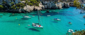 Privatjet und Hubschrauber mieten nach Menorca