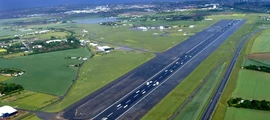 Redhill: Vermietung von Privatjets 