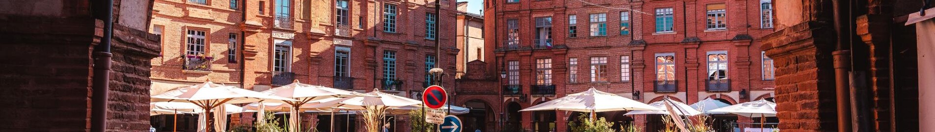 Montauban: Privatjet mieten 