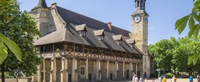 Montlucon Domerat : Privatjet mieten 