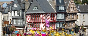 Morlaix Ploujean : Privatjet mieten 