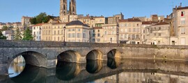 Privatjet mieten nach Rennes – Saint-Jacques