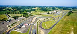 Coulommiers Voisins : Privatjet mieten