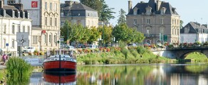 Pontivy: Privatjet mieten 