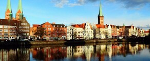Schleswig : Privatjet Charter