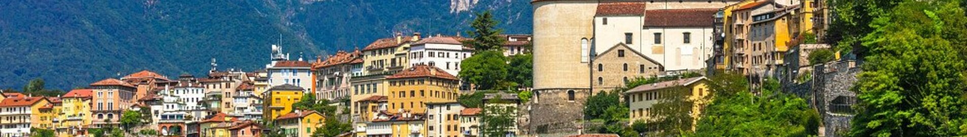 Belluno: Privatjet mieten 