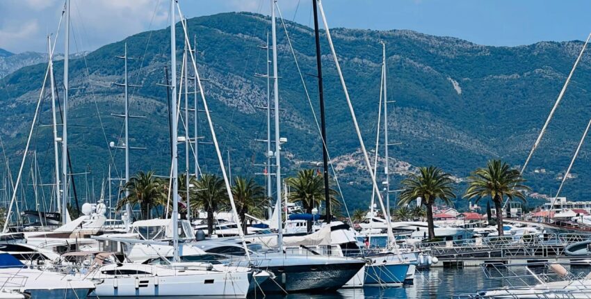 Mieten Sie einen Privatjet von/nach Tivat