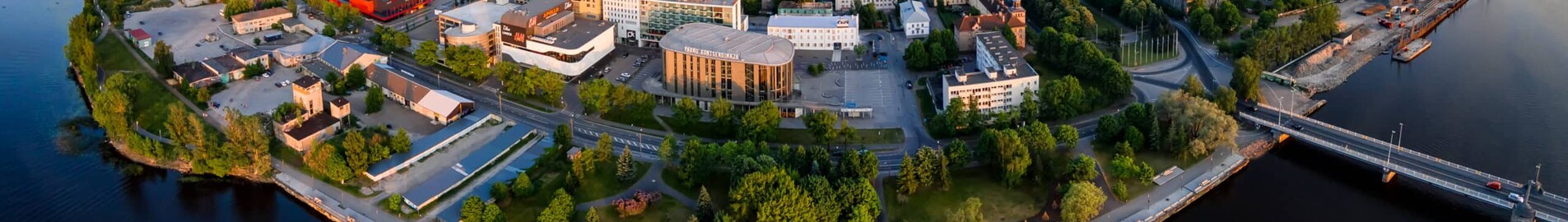 Parnu: Vermietung von Privatjets 