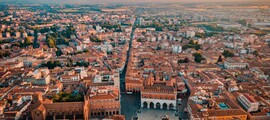 Brindisi Casale: Privatjet mieten 