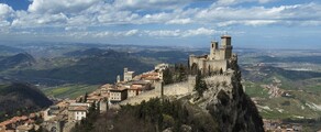 Rimini San Marino: Privatjet mieten 