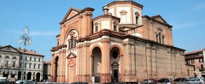 Voghera: Privatjet mieten 