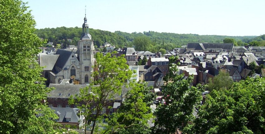 Mieten Sie einen Privatjet von/nach Bernay St Martin
