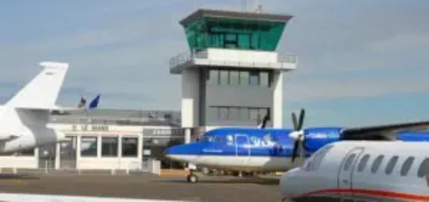 Privatjet mets nach Le Mans Arnage, petits avions.