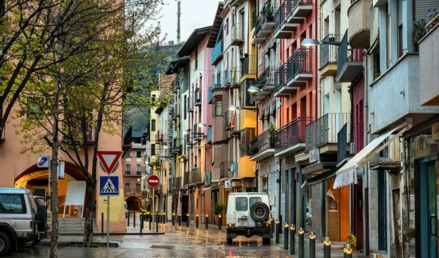 Privatjet und Hubschrauber mieten nach Andorra – La Seu d’Urgell