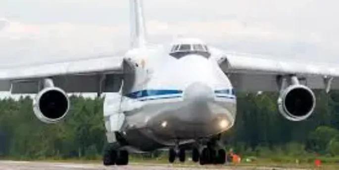 Cargo ANTONOW AN-124: Privatjet mieten 