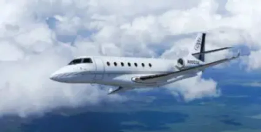 Location de jet privé : Gulfstream G200 dans le ciel.