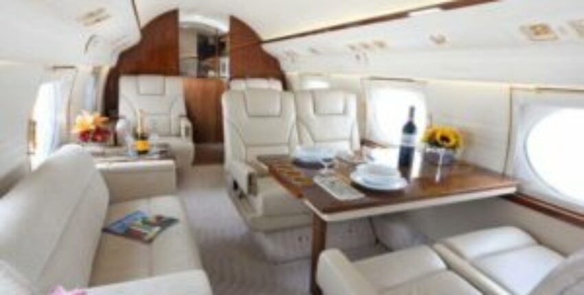 location de jet privé: intérieur luxueux du Gulfstream GIII