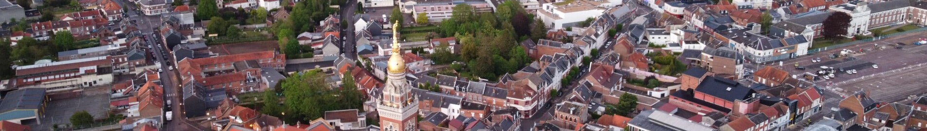 Mieten Sie einen Privatjet von/nach Albert-Picardie