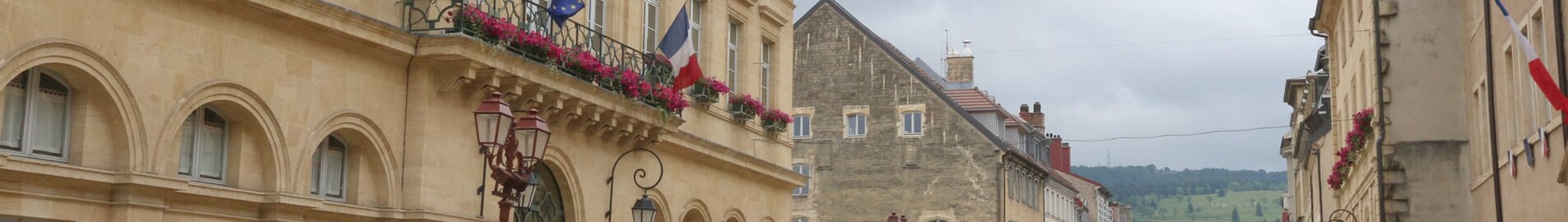 Privatjets in Pontarlier mieten 