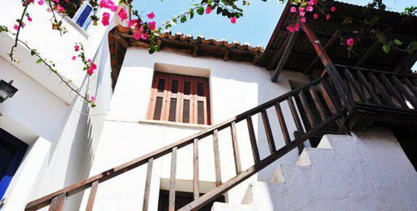 Privatjets in Skiathos mieten 