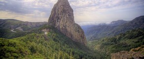 Privatjet am Flughafen von La Gomera mieten